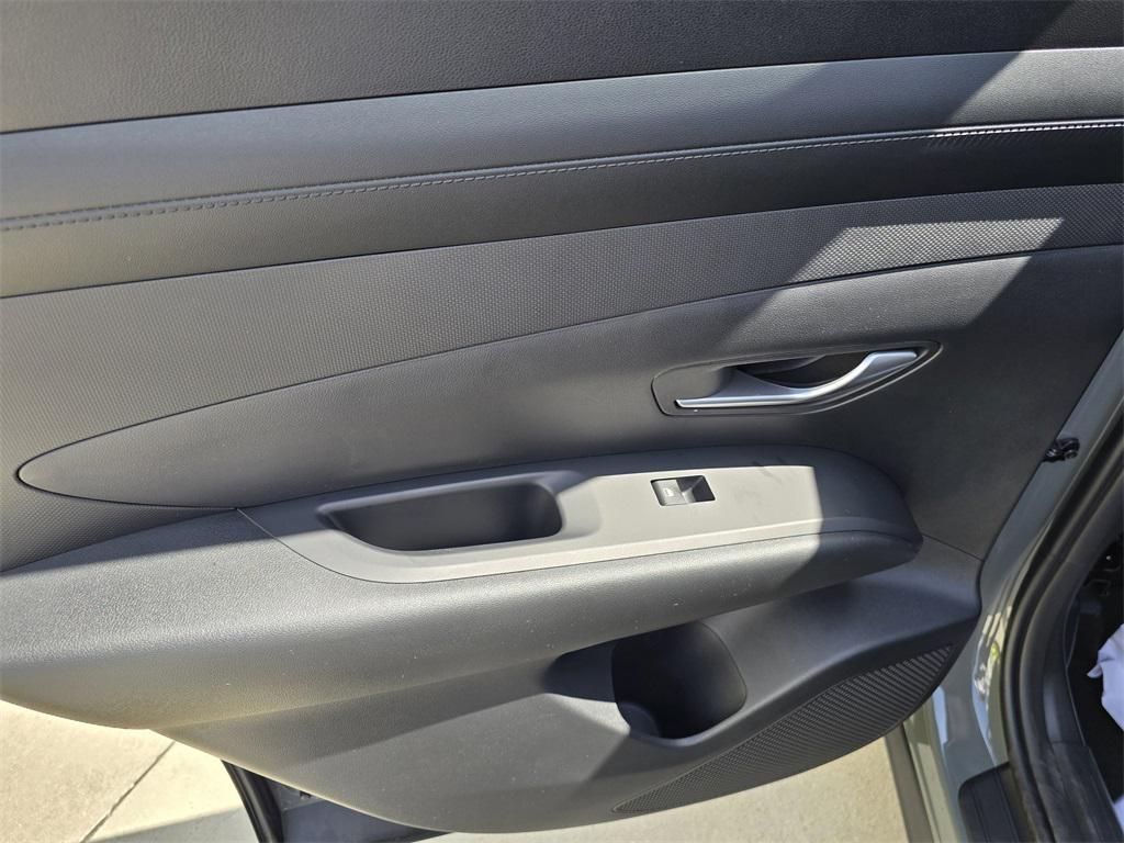 new 2026 Hyundai Tucson car, priced at $33,145