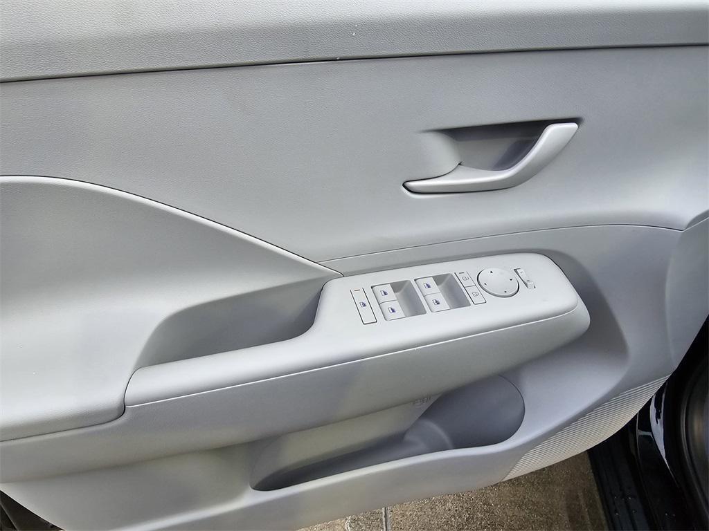 new 2025 Hyundai Kona car, priced at $30,669