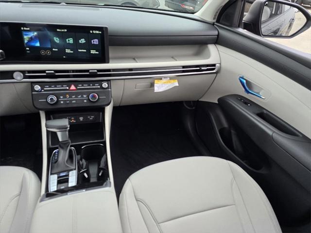 new 2025 Hyundai Tucson car, priced at $33,320