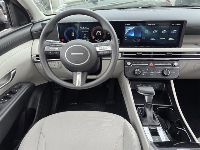 new 2025 Hyundai Tucson car, priced at $33,320