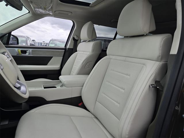 new 2025 Hyundai SANTA FE HEV car, priced at $51,064