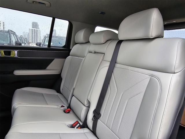 new 2025 Hyundai Santa Fe car, priced at $39,435