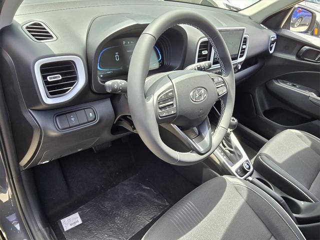 new 2025 Hyundai Venue car, priced at $25,550