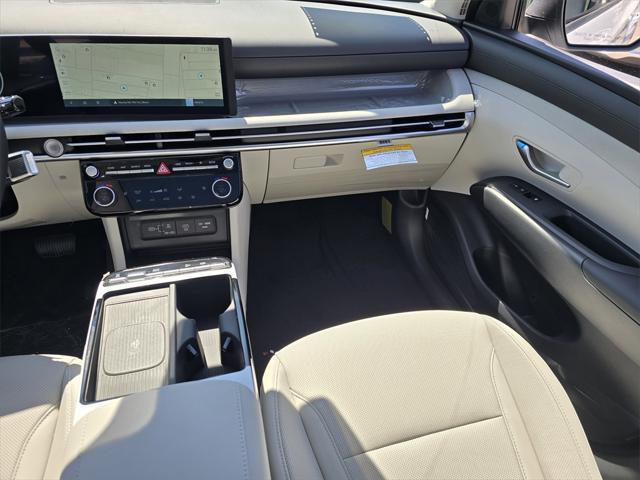 new 2025 Hyundai TUCSON Hybrid car, priced at $39,010