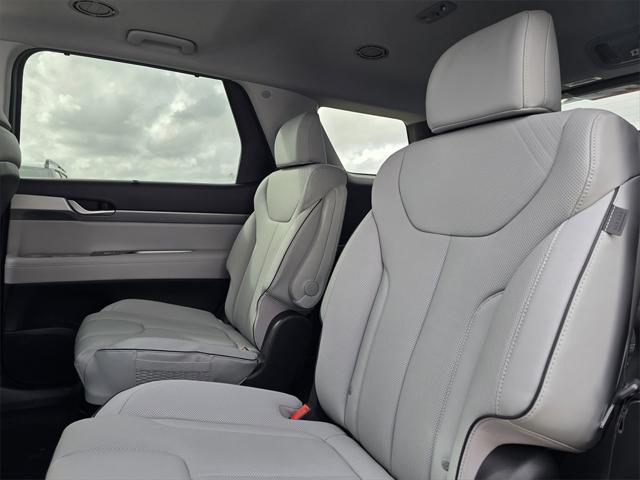 new 2025 Hyundai Palisade car, priced at $46,765