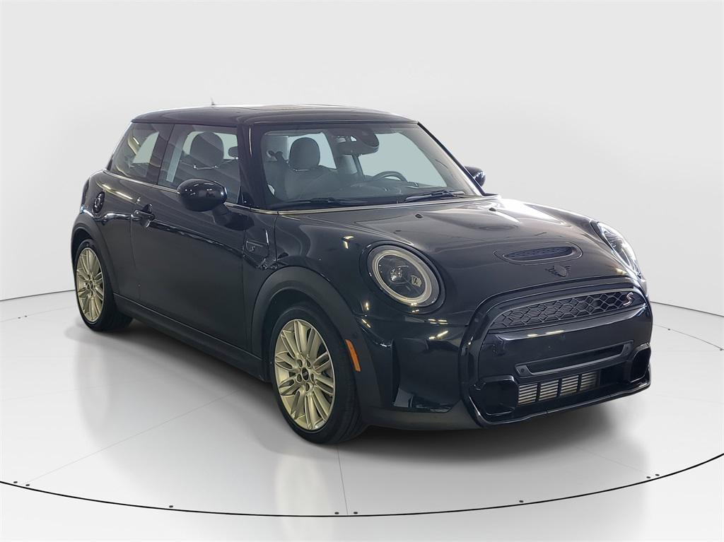 used 2023 MINI Hardtop car, priced at $24,799
