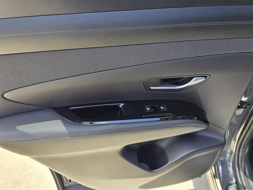 new 2026 Hyundai Tucson car, priced at $41,670