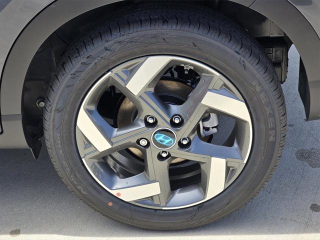 new 2025 Hyundai Venue car, priced at $24,295