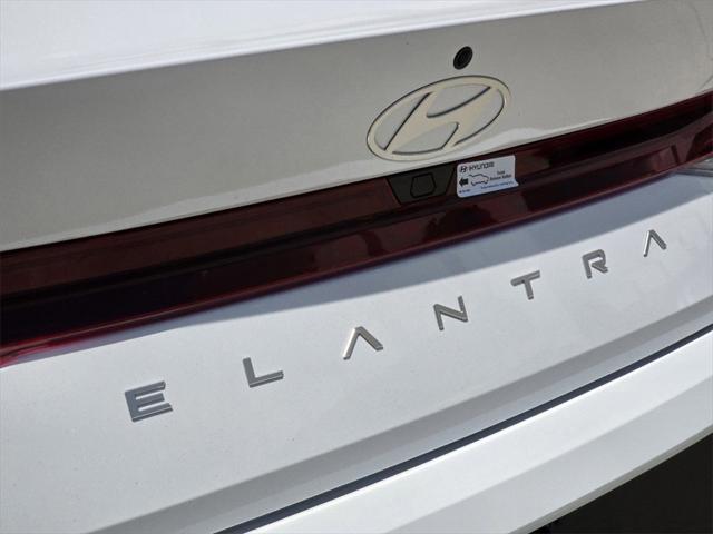 new 2024 Hyundai Elantra HEV car, priced at $28,410