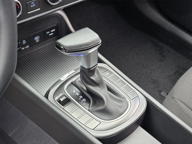 new 2025 Hyundai Kona car
