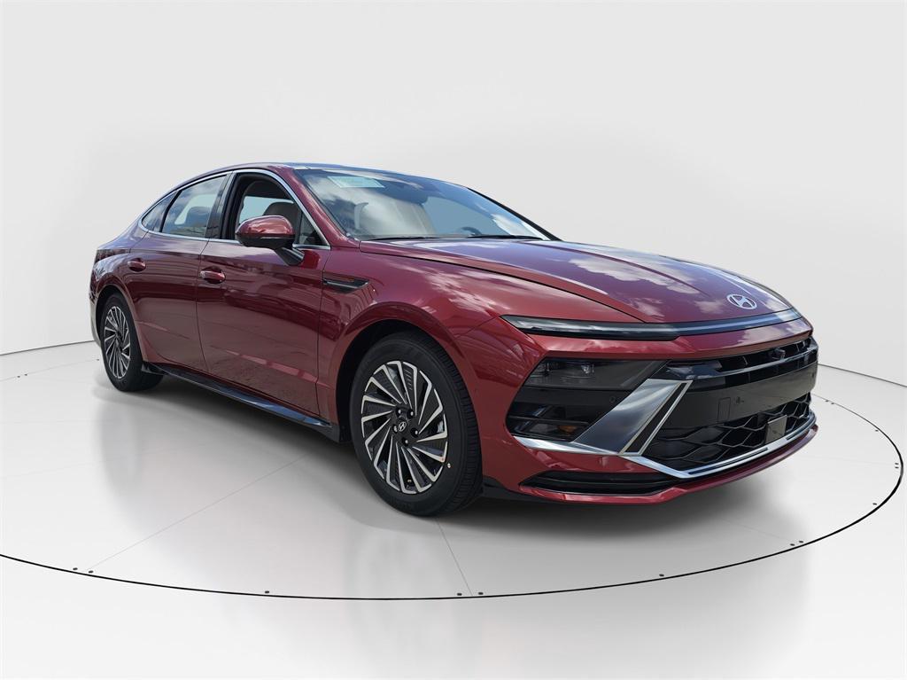 new 2025 Hyundai Sonata Hybrid car, priced at $33,703