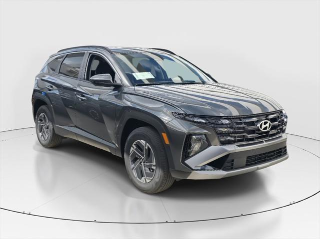 new 2024 Hyundai TUCSON Hybrid car, priced at $37,315