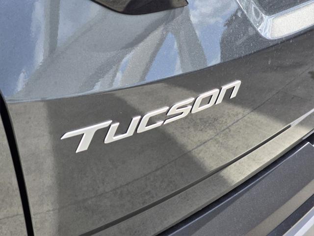 new 2024 Hyundai TUCSON Hybrid car, priced at $37,315