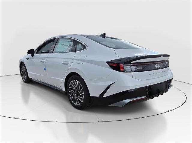 new 2025 Hyundai Sonata Hybrid car, priced at $33,540