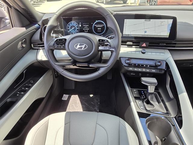 new 2025 Hyundai Elantra car