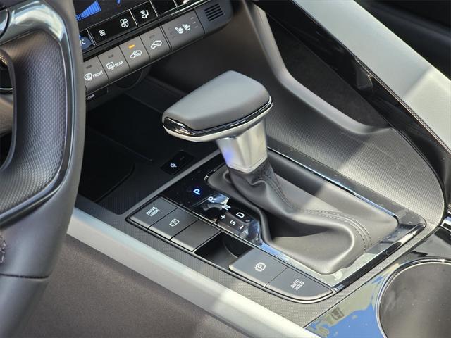 new 2025 Hyundai Elantra car