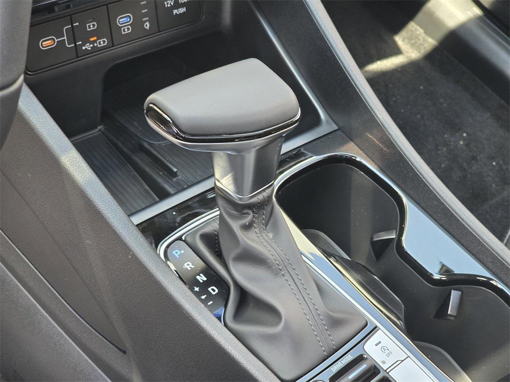 new 2026 Hyundai Tucson car, priced at $36,225