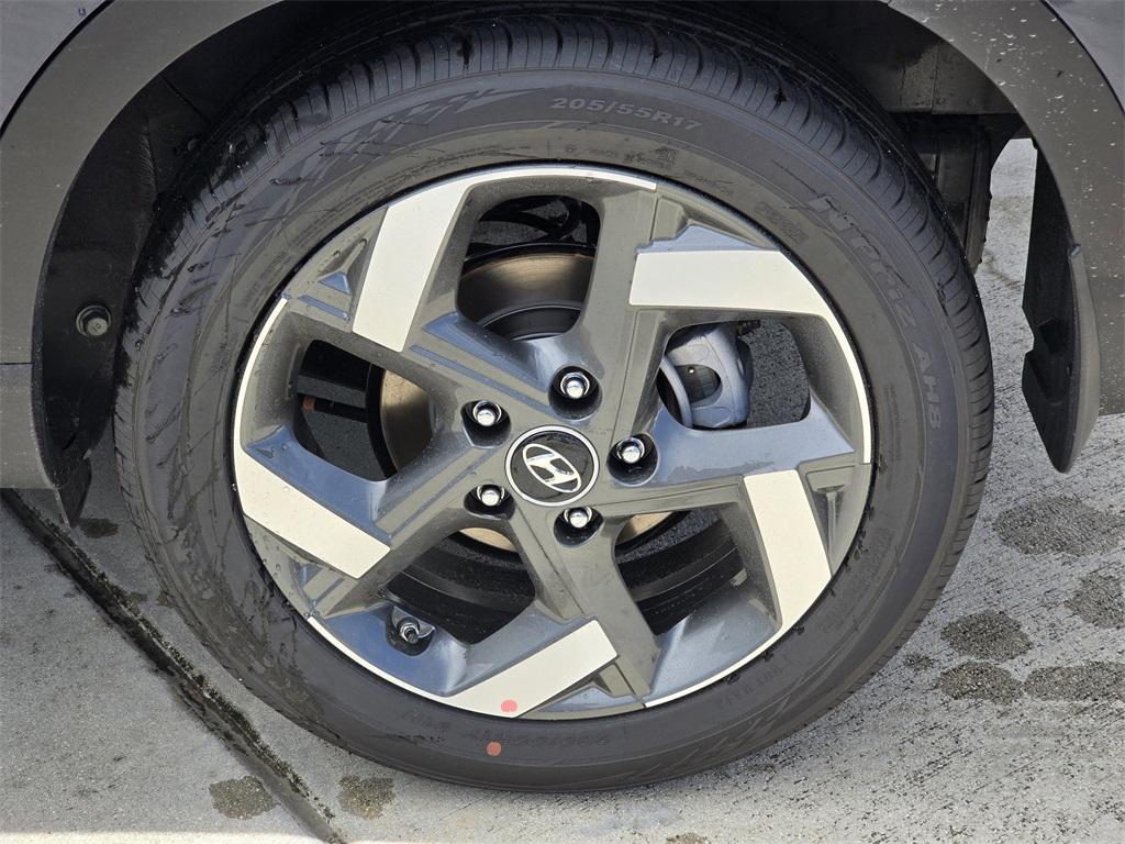 new 2025 Hyundai Venue car, priced at $25,695