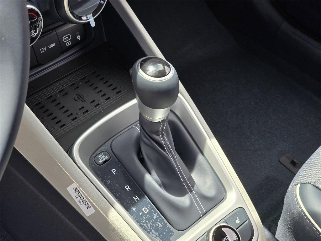 new 2025 Hyundai Venue car, priced at $25,695