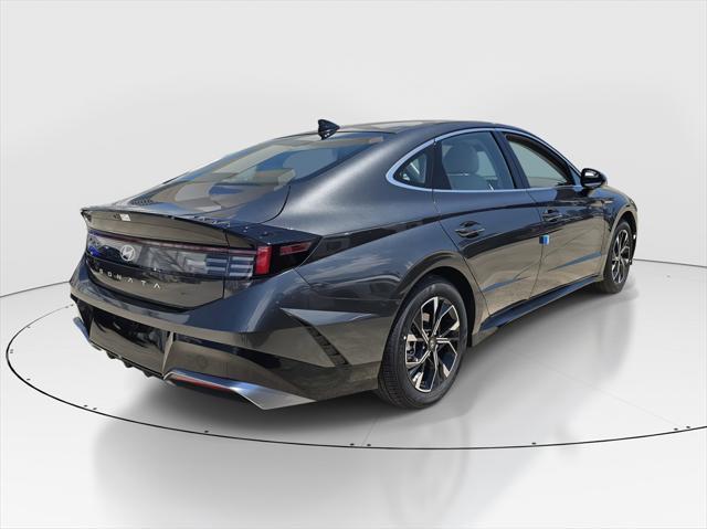 new 2025 Hyundai Sonata car, priced at $29,840