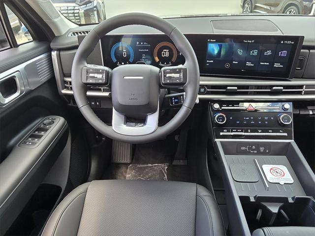 new 2025 Hyundai Santa Fe car, priced at $39,285