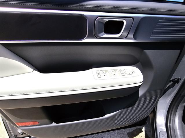 new 2025 Hyundai Santa Fe car, priced at $39,245