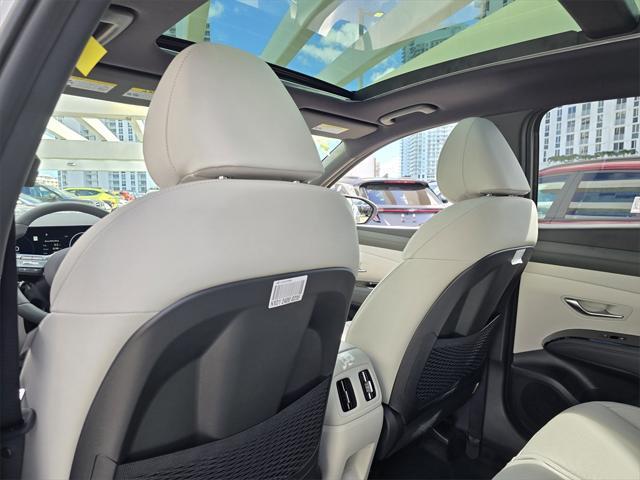 new 2025 Hyundai TUCSON Hybrid car, priced at $43,385