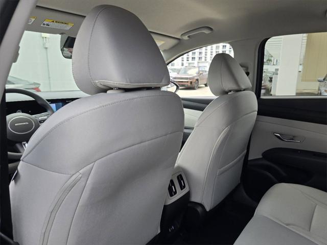 new 2025 Hyundai Tucson car, priced at $33,220