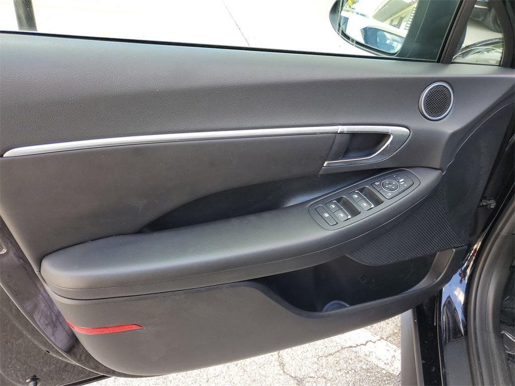 used 2023 Hyundai Sonata Hybrid car, priced at $18,950