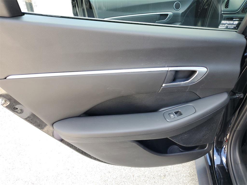 used 2023 Hyundai Sonata Hybrid car, priced at $18,950