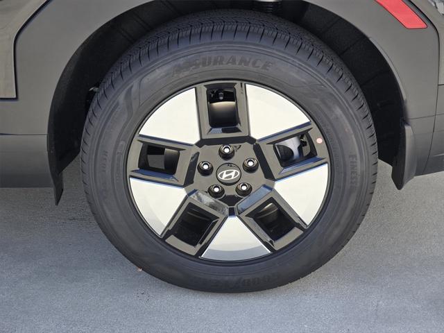 new 2025 Hyundai Santa Fe car, priced at $40,105