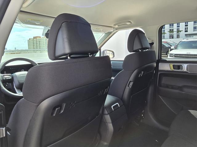 new 2025 Hyundai Santa Fe car, priced at $37,080