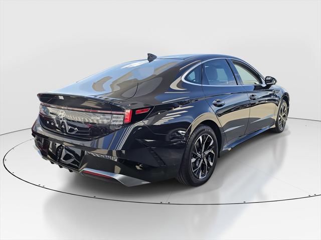 new 2025 Hyundai Sonata car, priced at $29,840