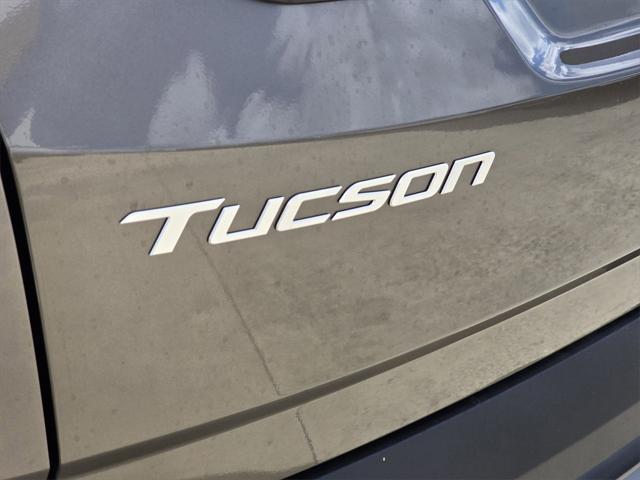 new 2025 Hyundai TUCSON Hybrid car, priced at $38,510