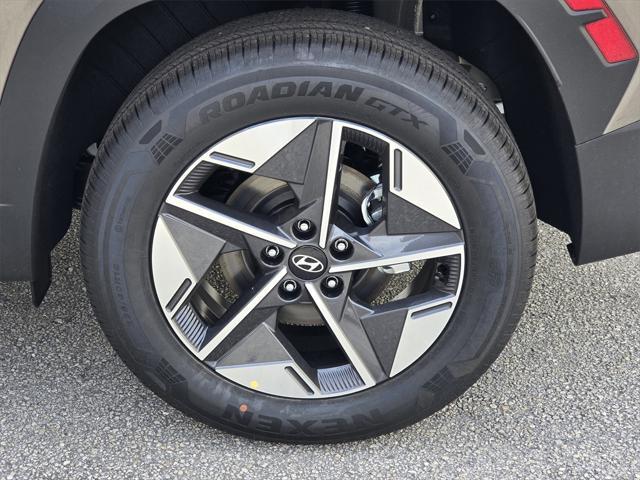 new 2025 Hyundai TUCSON Hybrid car, priced at $38,510