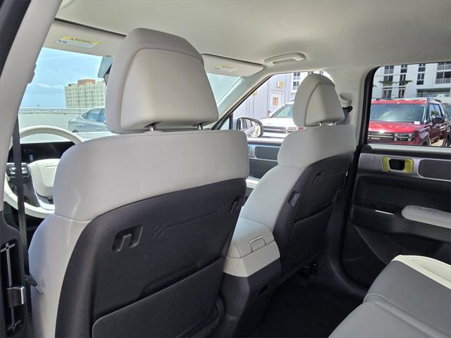new 2025 Hyundai Santa Fe car, priced at $39,285