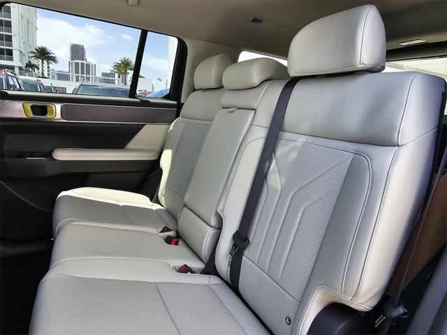 new 2025 Hyundai Santa Fe car, priced at $39,285