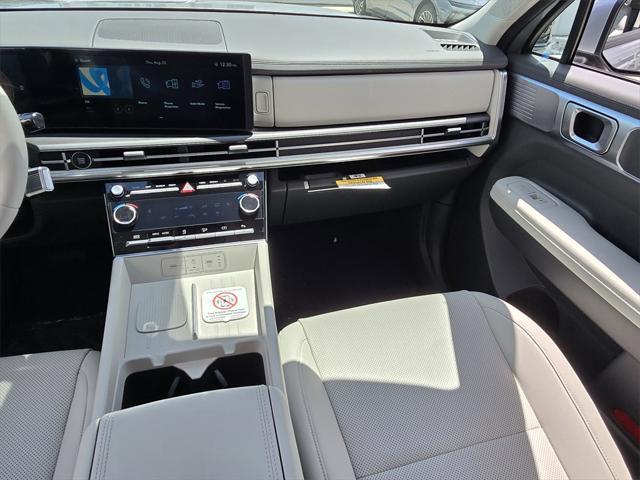 new 2025 Hyundai Santa Fe car, priced at $39,285