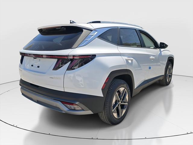 new 2025 Hyundai TUCSON Hybrid car, priced at $39,010