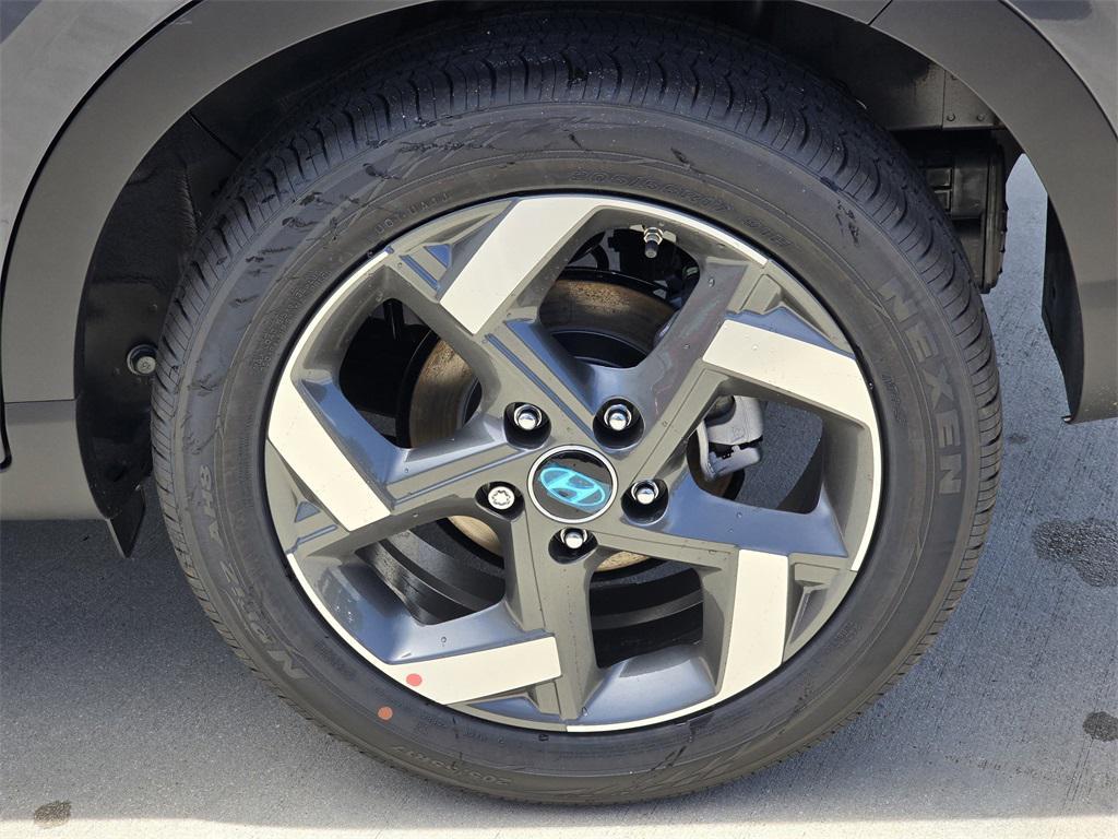 new 2025 Hyundai Venue car, priced at $24,290