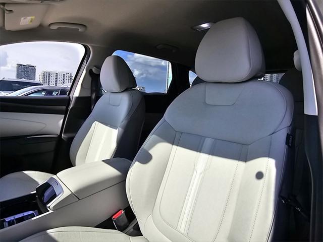 new 2025 Hyundai Tucson car, priced at $32,685