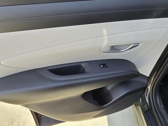 new 2025 Hyundai Tucson car, priced at $32,685