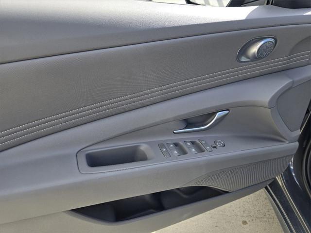 new 2025 Hyundai Elantra car, priced at $27,585