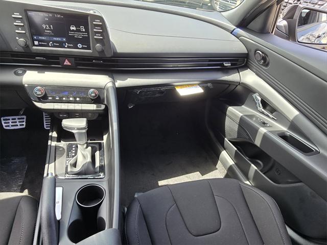 new 2025 Hyundai Elantra car, priced at $25,060