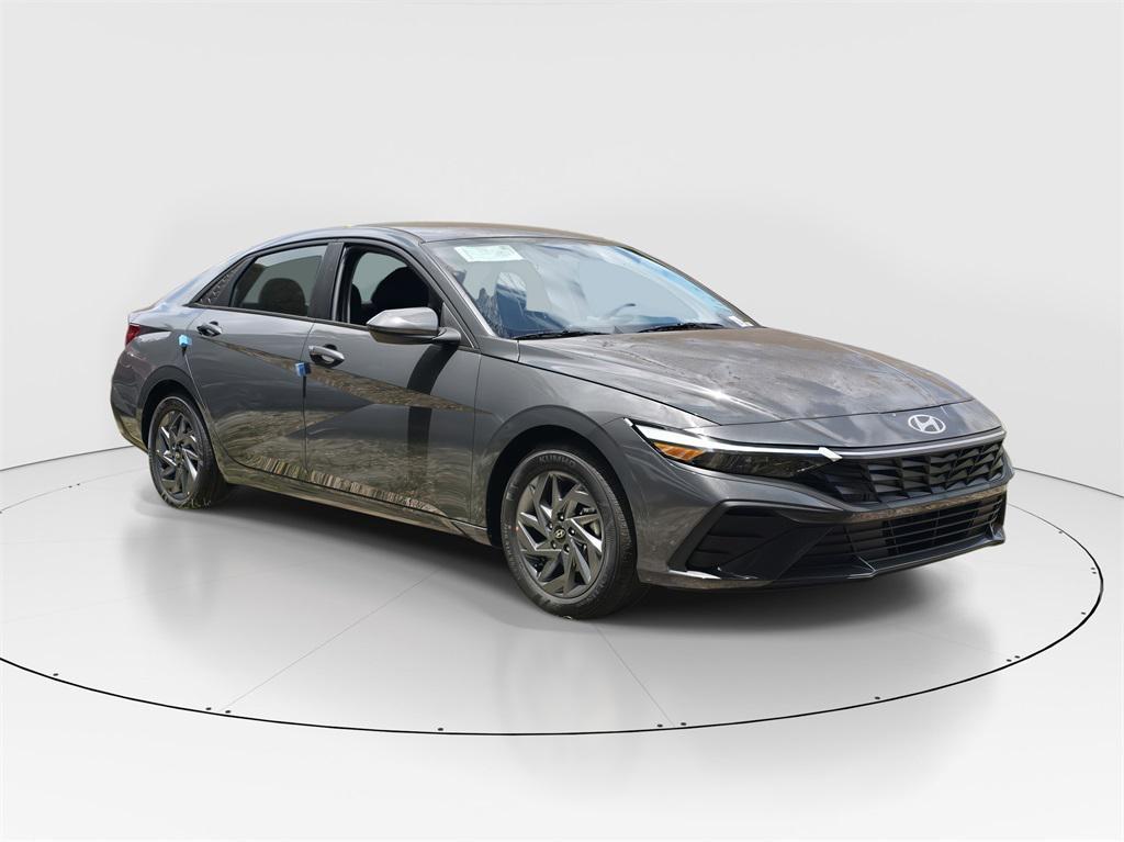 new 2025 Hyundai ELANTRA HEV car, priced at $27,270