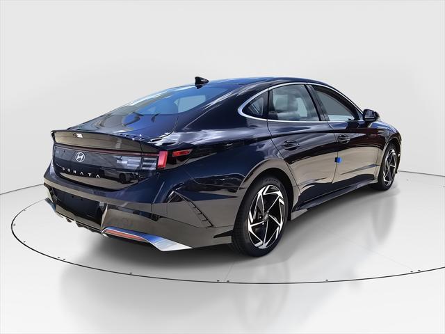 new 2025 Hyundai Sonata car, priced at $32,880