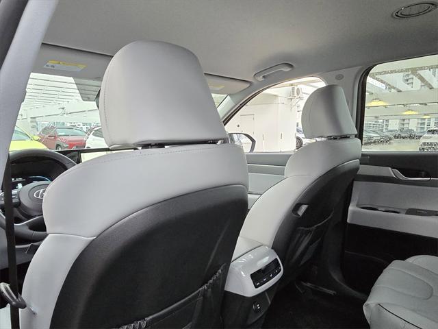 new 2025 Hyundai Palisade car, priced at $42,819