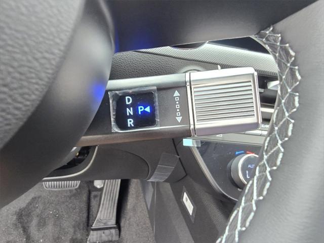 new 2025 Hyundai Sonata Hybrid car, priced at $32,705