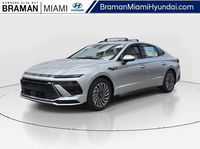 new 2025 Hyundai Sonata Hybrid car, priced at $32,985