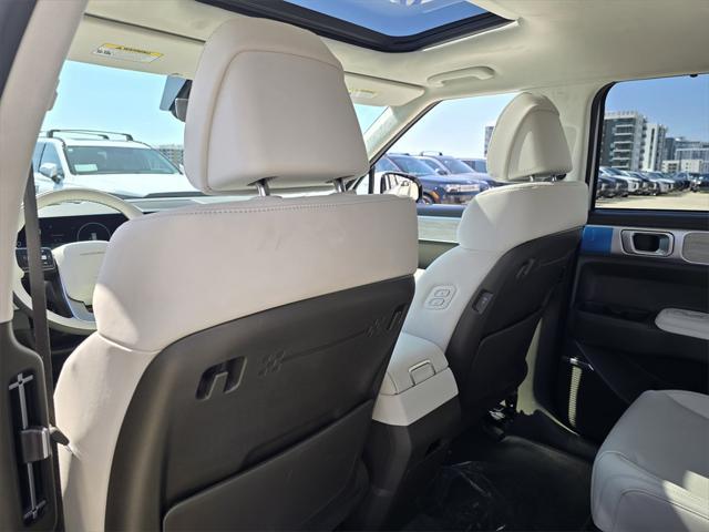 new 2025 Hyundai SANTA FE HEV car, priced at $50,250